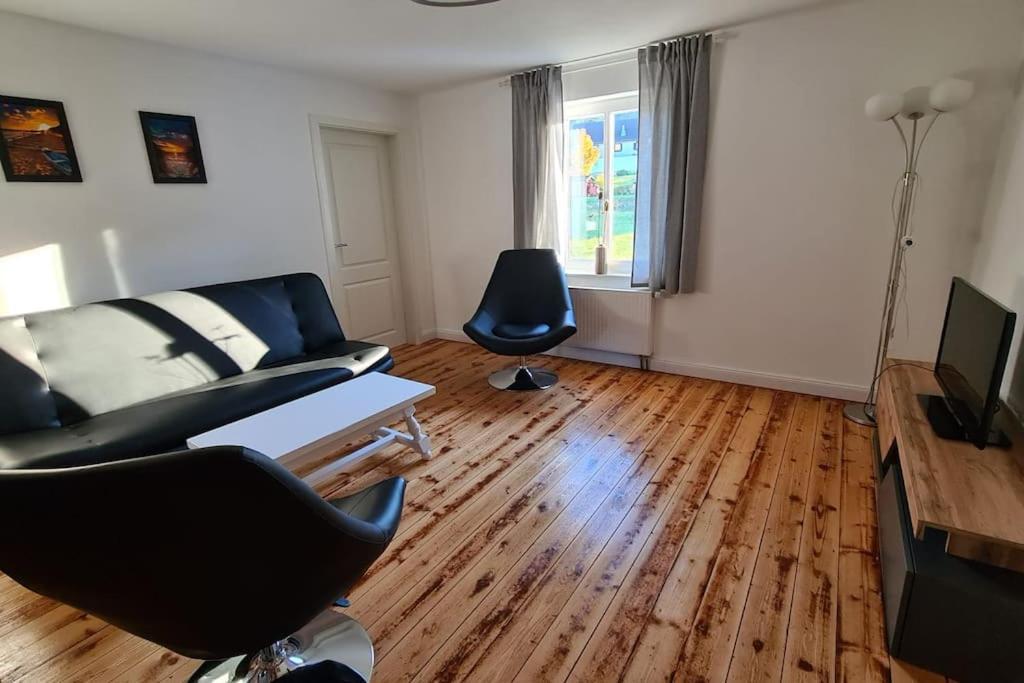 Grosszuegige Wohnung Auf Dem Hof Historischen Muehle Holzhausen  Eksteriør bilde